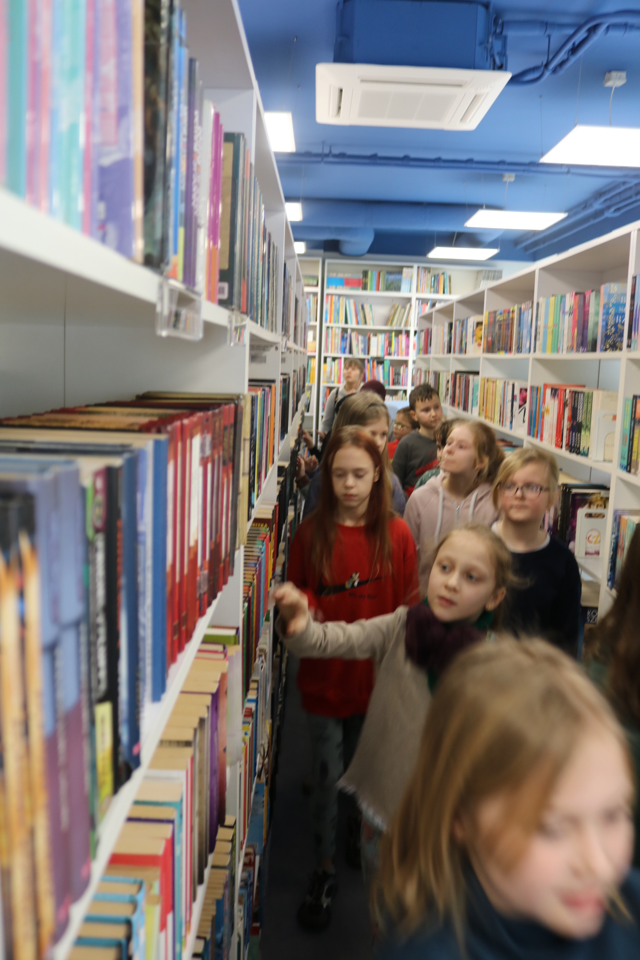 Lekcja biblioteczna z udziałem dzieci z klasy IIIc z SP4 Kostrzyn nad Odrą