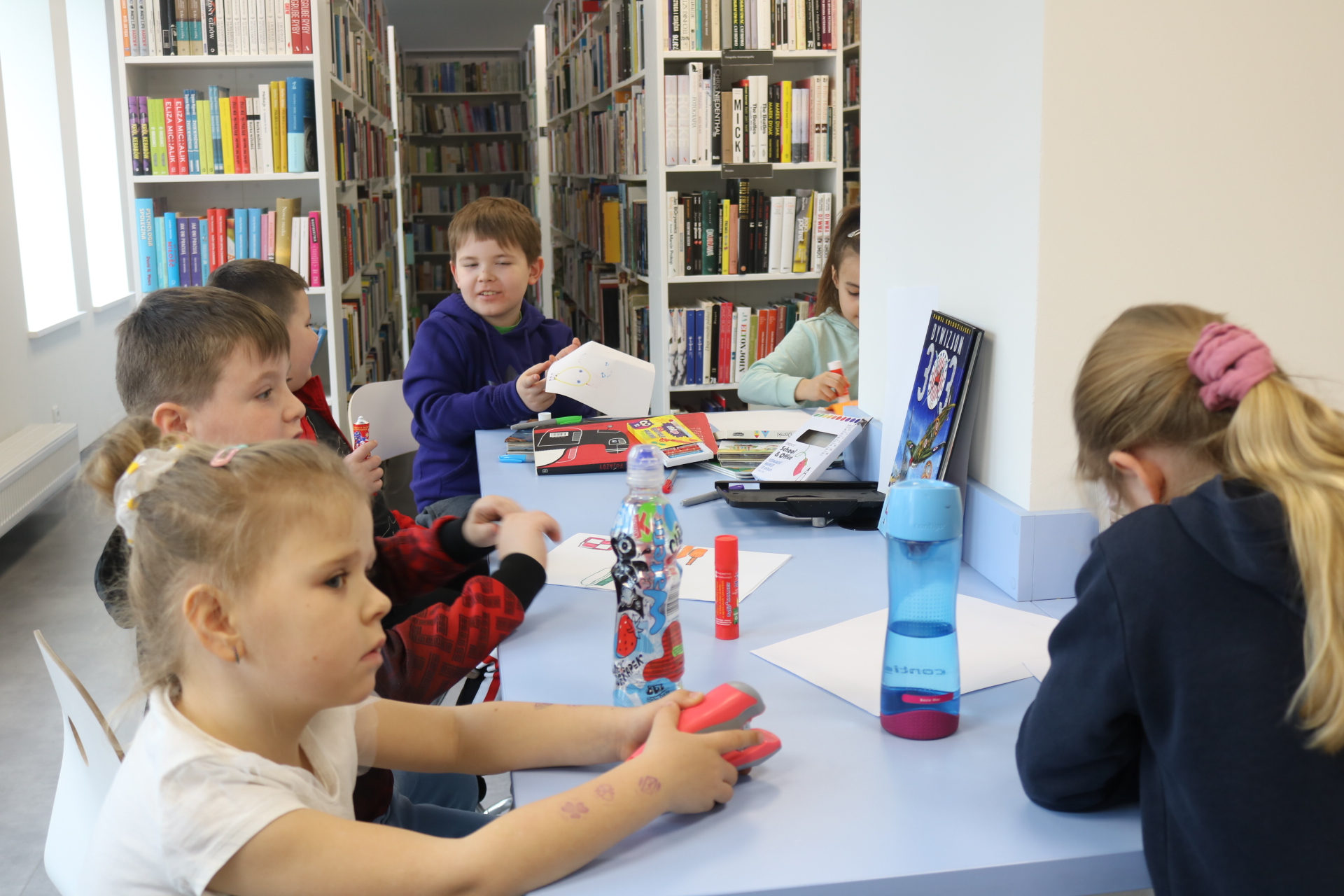 Warsztaty z okazji 1 Kwietnia - Dzień Książki dla dzieci w bibliotece