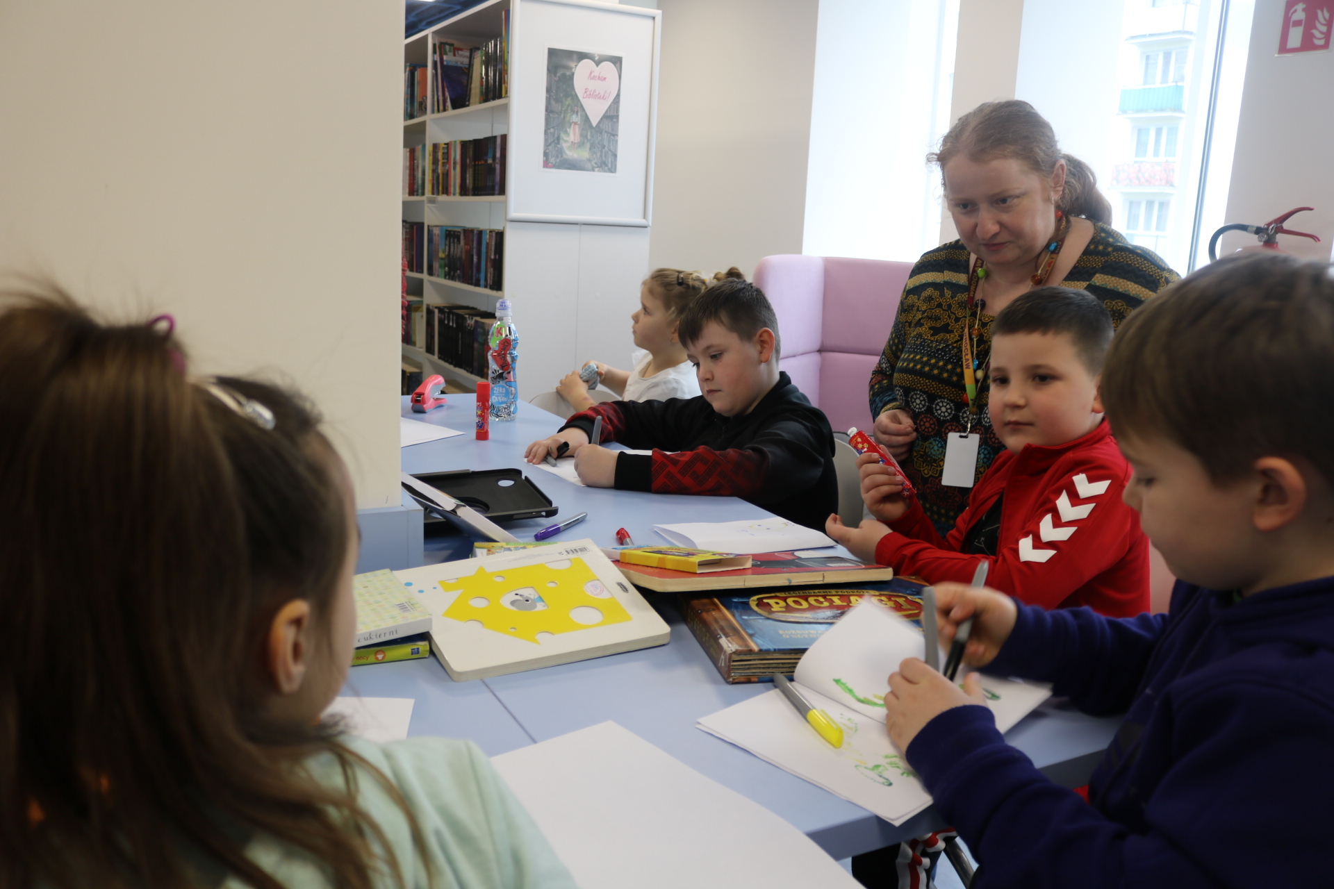 Warsztaty z okazji 1 Kwietnia - Dzień Książki dla dzieci w bibliotece