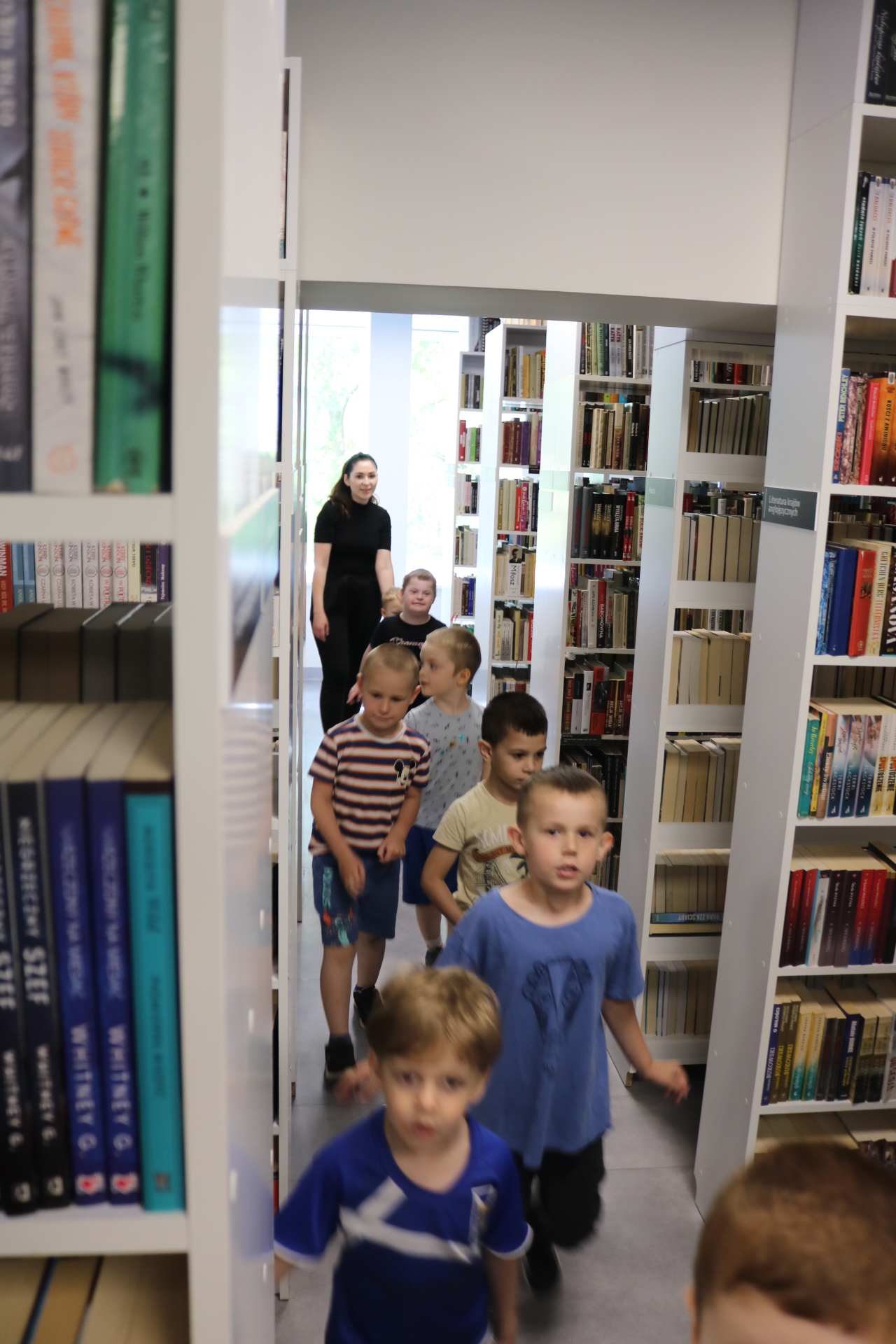 Lekcja biblioteczna -  grupa przedszkolna NPzOIiS 22.05.2024