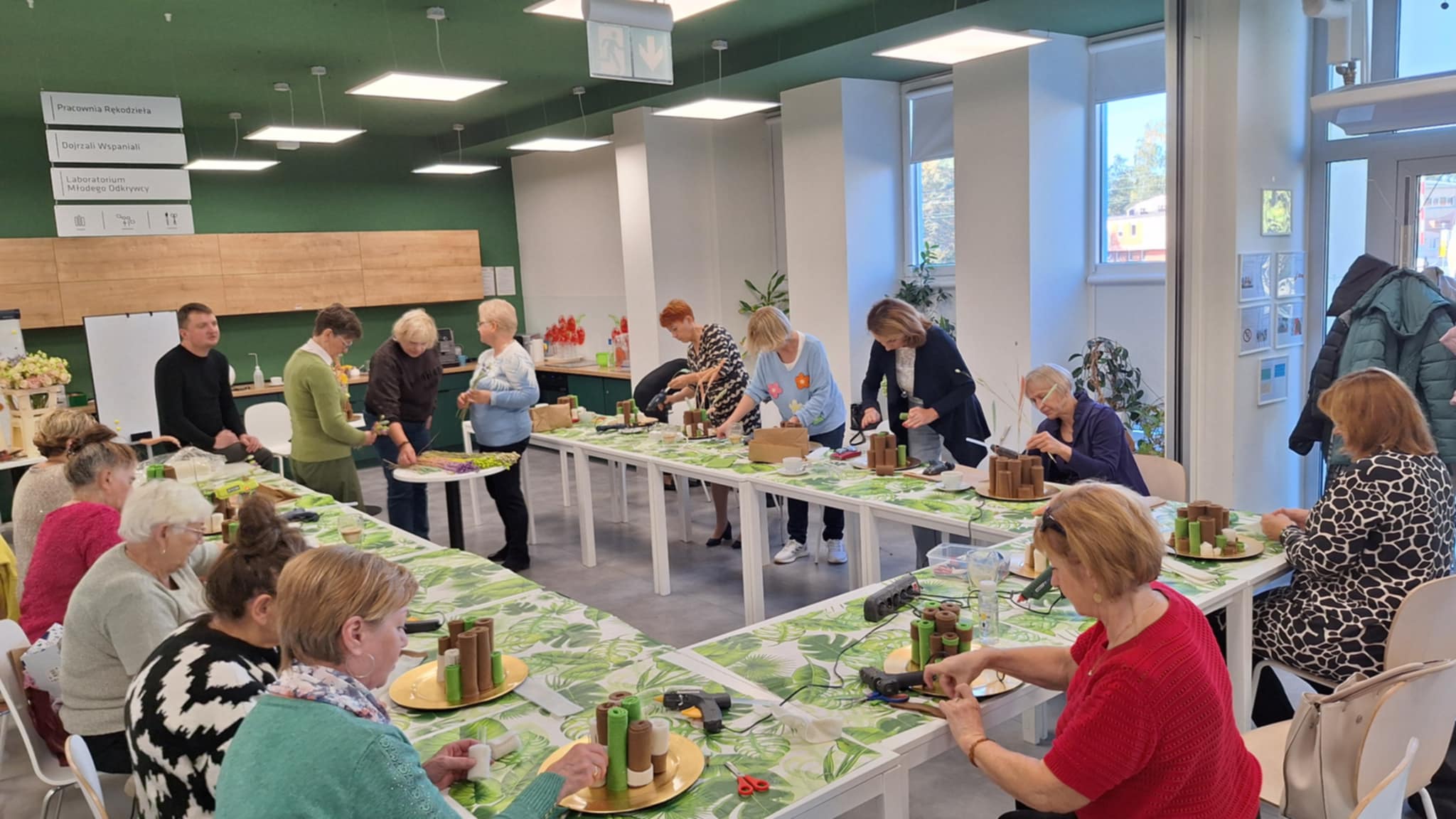 XXV Lubuski Tydzień Seniora w Bibliotece - Warsztaty florystyczne